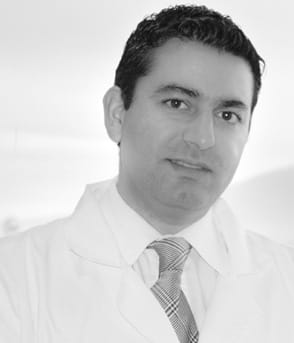 Dr. Roberto Segovia